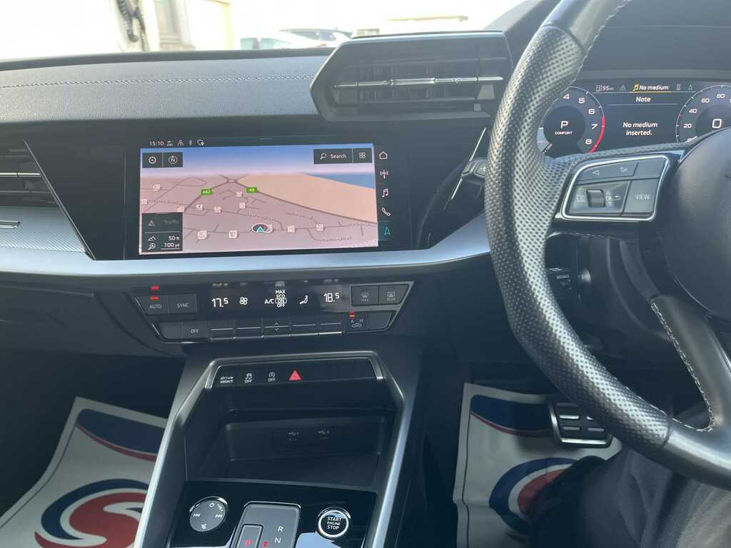 Audi A3 S Line 30 Tfsi Mhev S-a GL23YVK #5