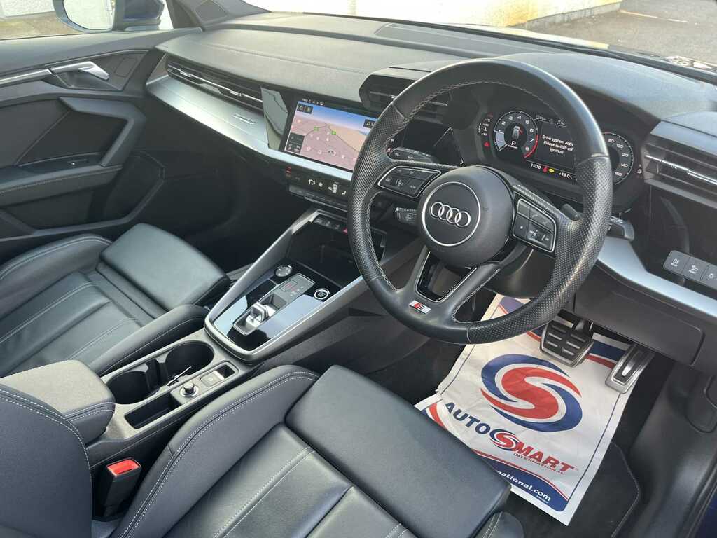 Audi A3 S Line 30 Tfsi Mhev S-a GL23YVK #4