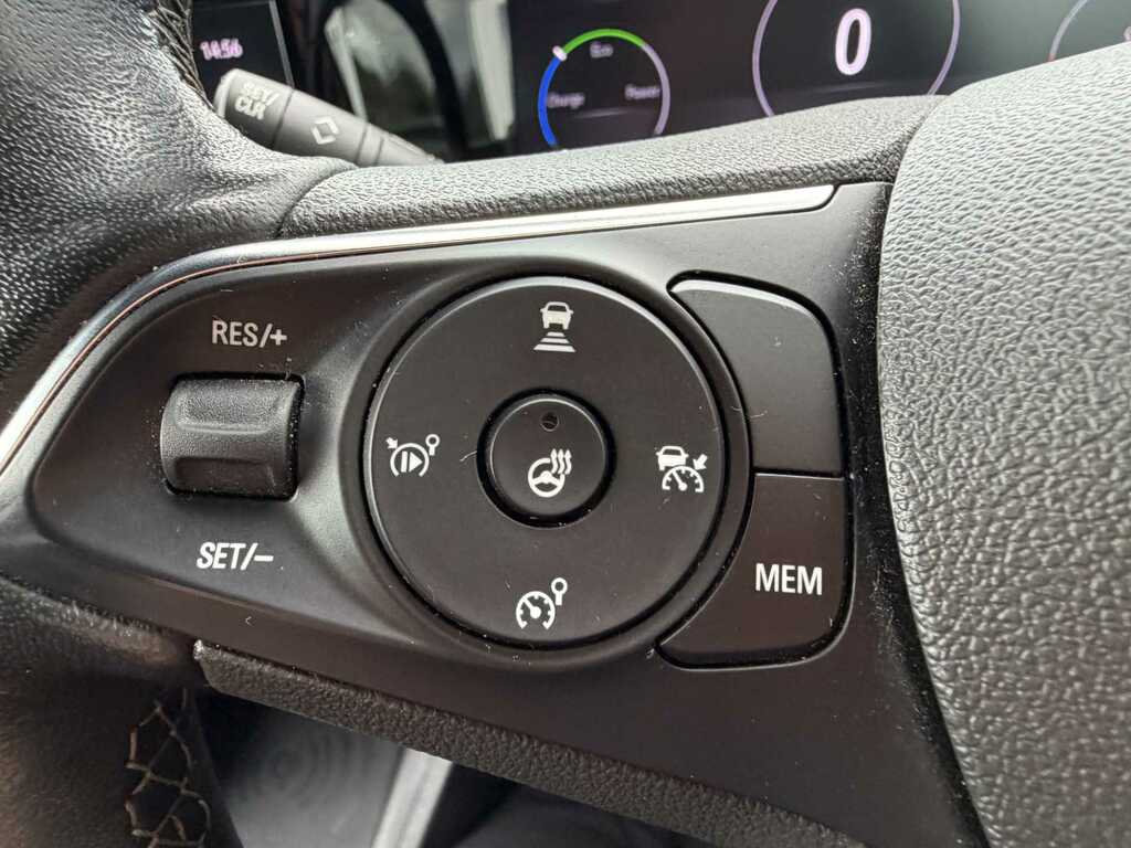 Vauxhall Mokka-e 50Kwh Ultimate Red #25