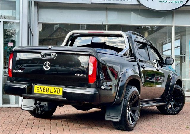 Mercedes-Benz X Class 2.3 Cdi Power Pickup Black #3