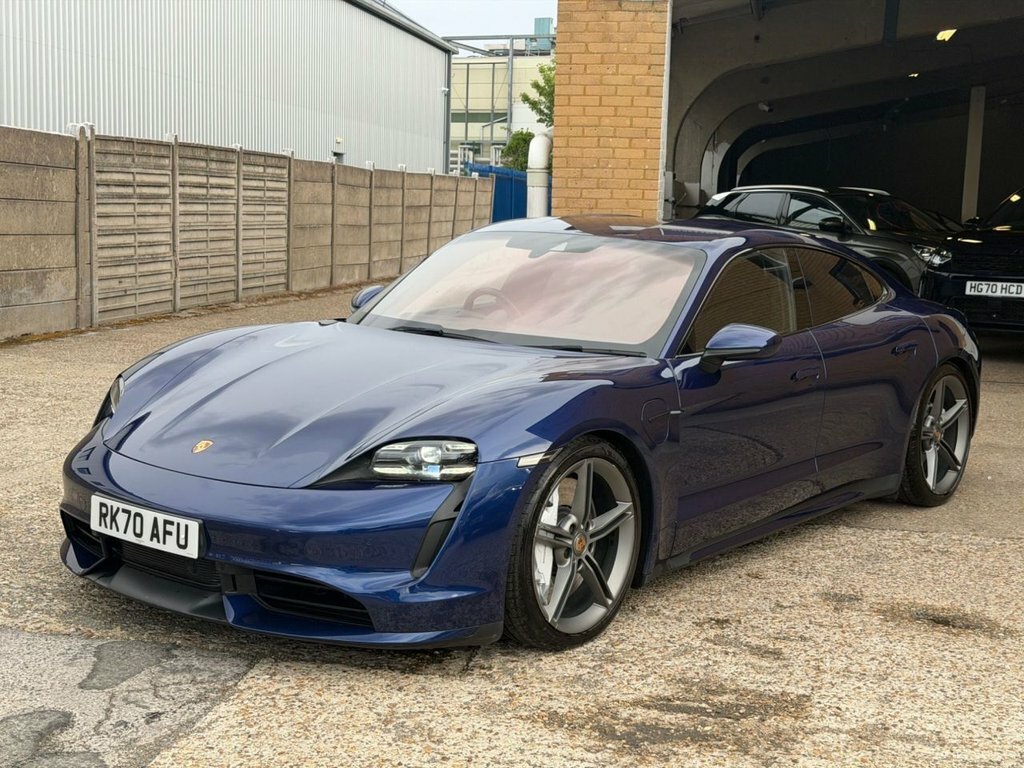 Porsche Taycan Saloon Blue #4