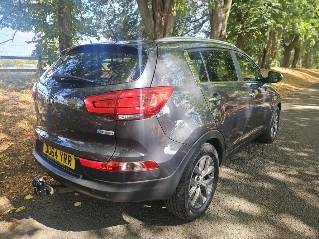 Kia Sportage Suv 1.7 Crdi Ecodynamics 2 2014 DU64YRR Silver #5