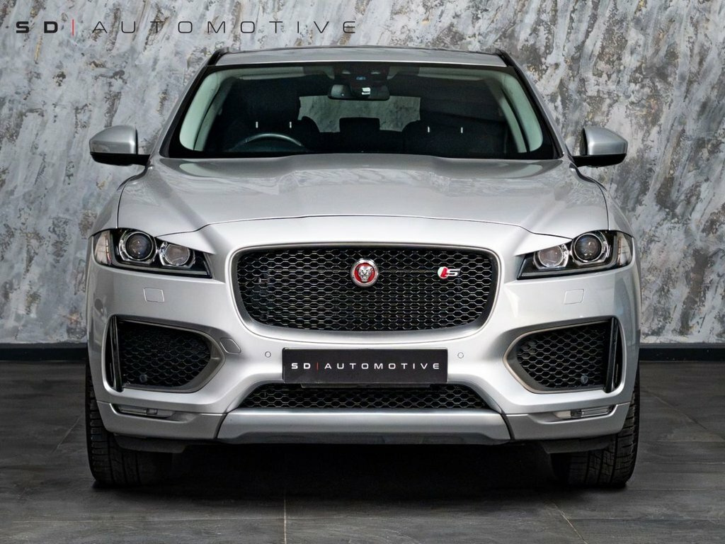 Jaguar F-Pace 3L S YC16WUP Silver #2