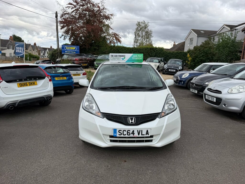 Honda Jazz 1.4 I-vtec Es Plus Hatchback Cvt Euro 5 White #2