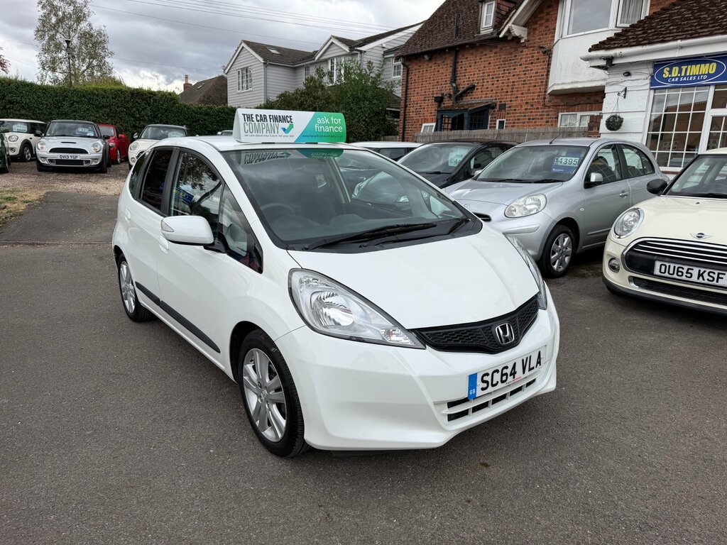 Honda Jazz 1.4 I-vtec Es Plus Hatchback Cvt Euro 5 White
