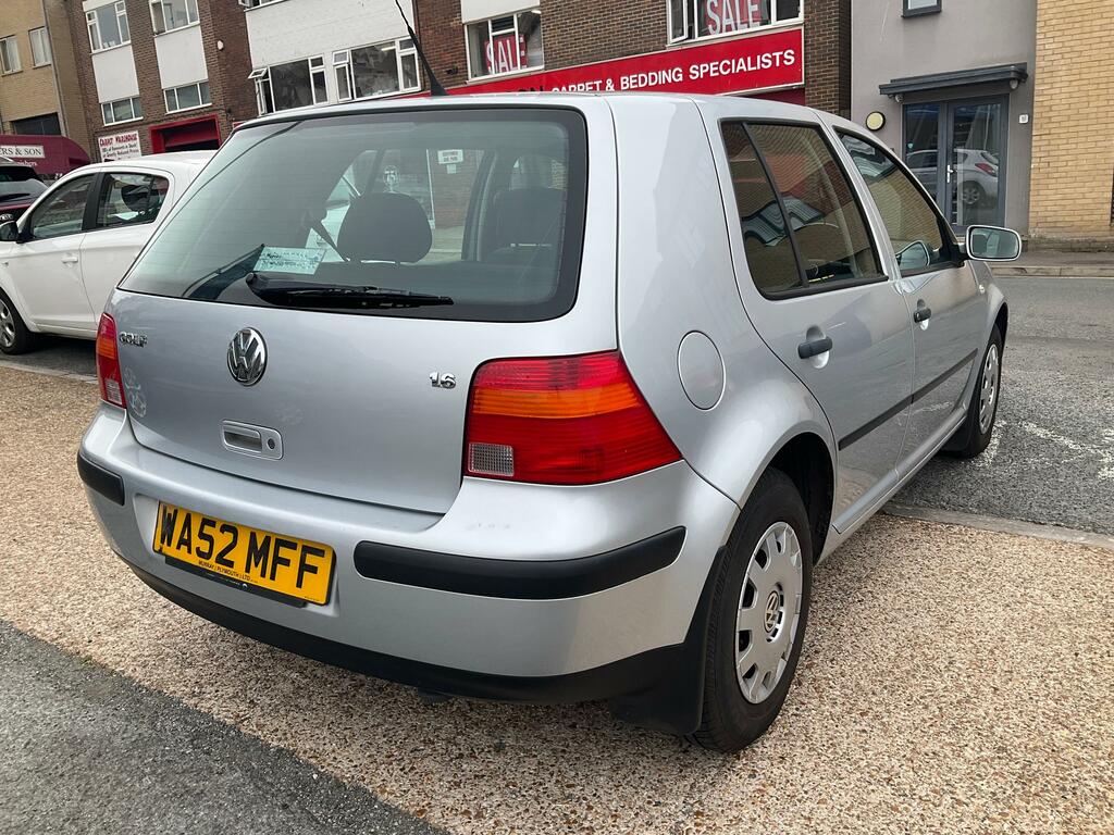 Volkswagen Golf Se Silver #3
