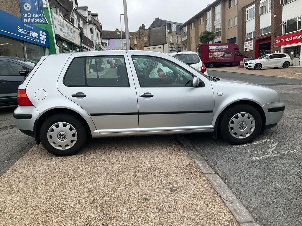 Volkswagen Golf Se Silver #5