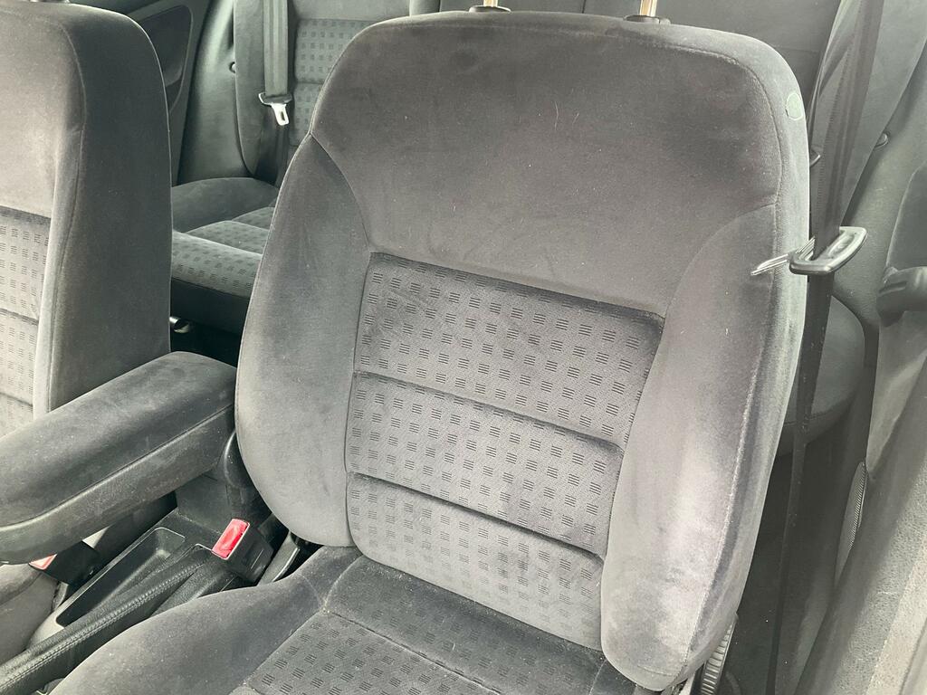 Volkswagen Golf Se Silver #29