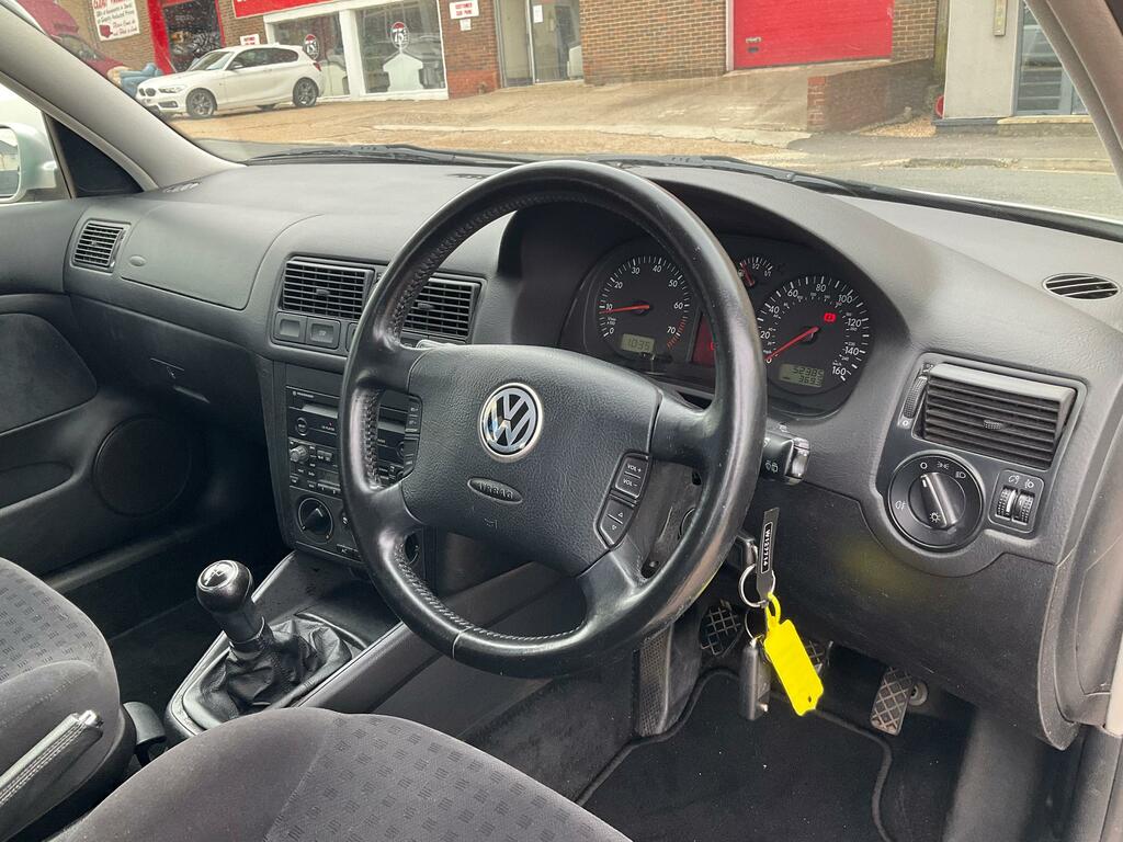 Volkswagen Golf Se Silver #17