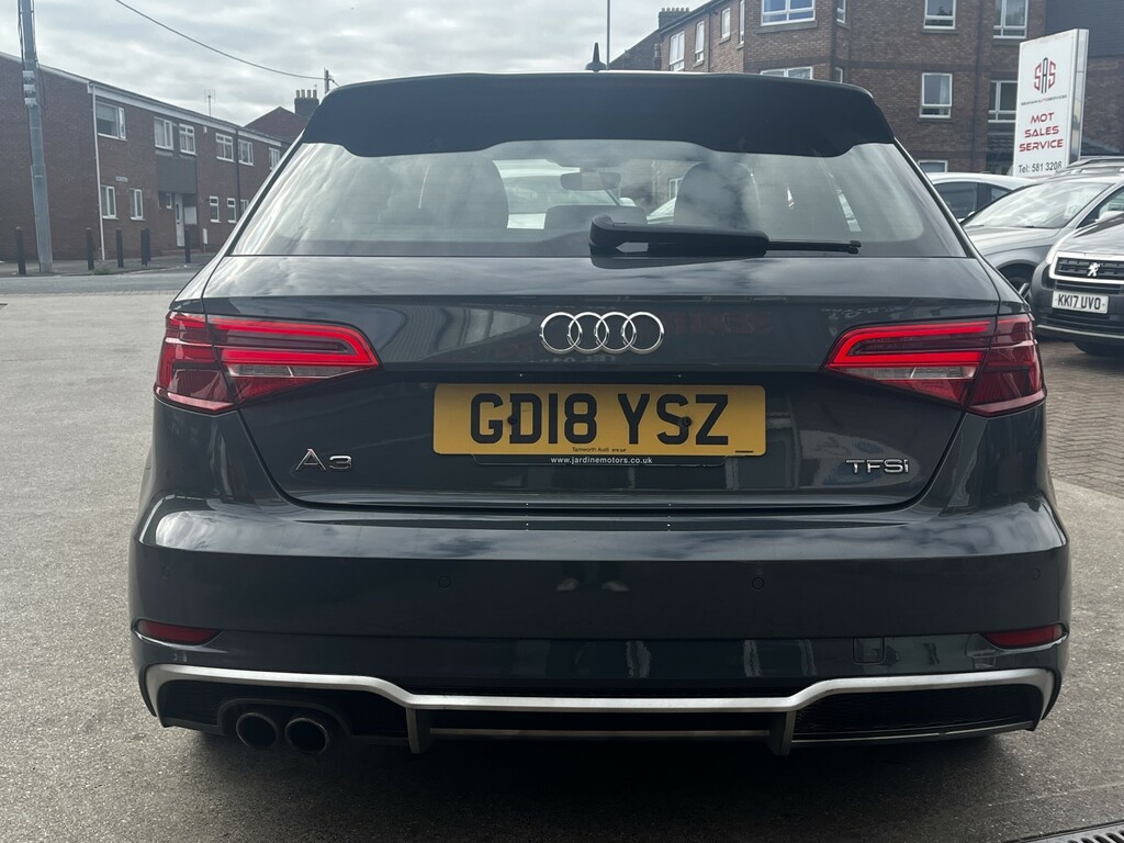 Audi A3 Hatchback 1.5 Tfsi Cod S Line 201818 GD18YSZ Grey #4