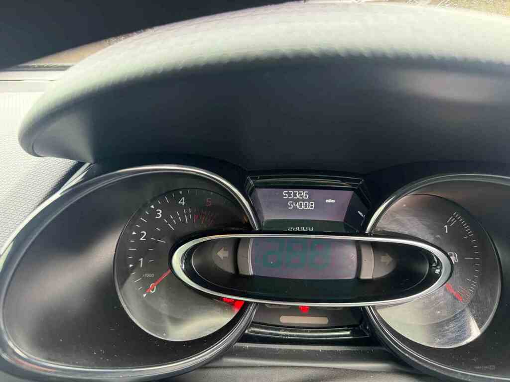 Renault Clio Dynamique 90 Dci Silver #3