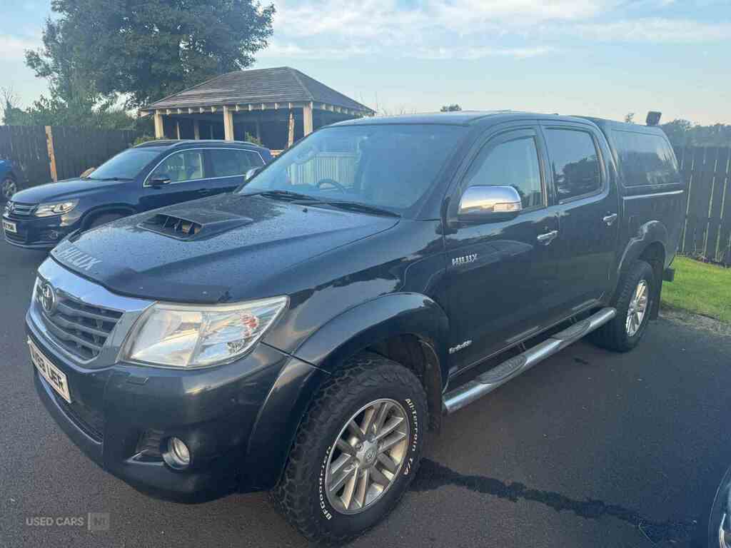 Toyota HILUX Invincible Dcab Pick Up 3.0 D-4d 4Wd 171 #6