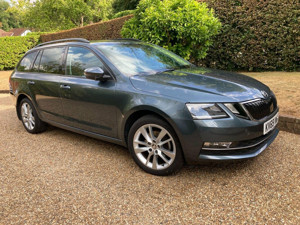Skoda Octavia 1.5 Tsi Act Se L Euro 6 Ss KV69VWX Grey #2