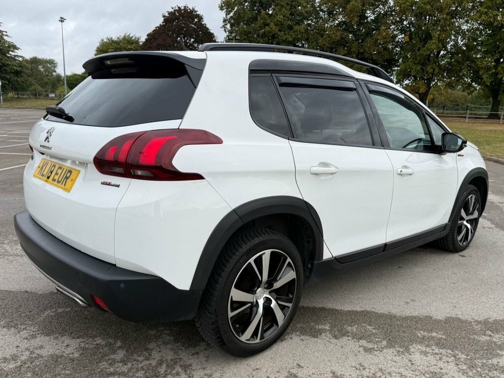 Peugeot 2008 1.2 Puretech 110 Gt Line Black #29
