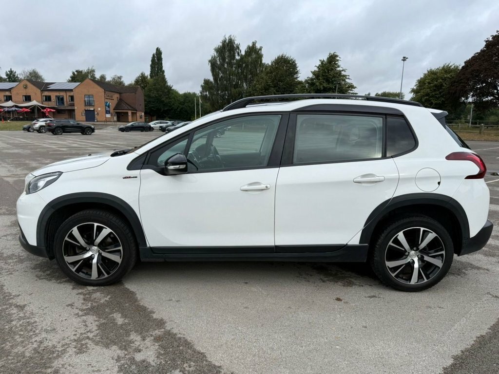 Peugeot 2008 1.2 Puretech 110 Gt Line Black #57