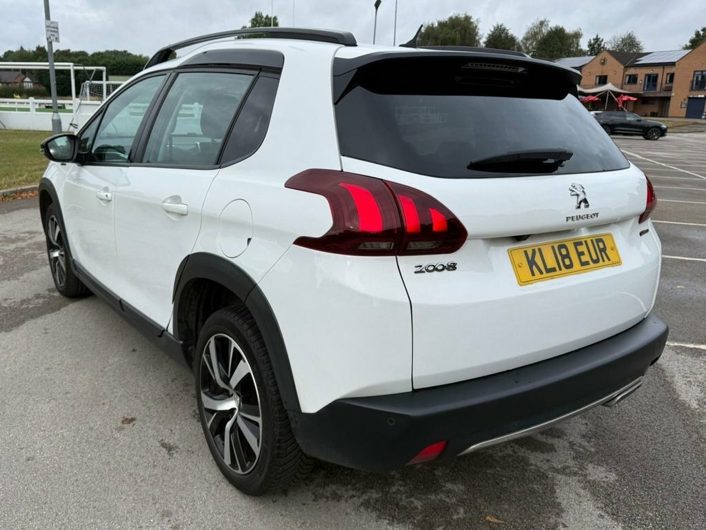 Peugeot 2008 1.2 Puretech 110 Gt Line Black #51