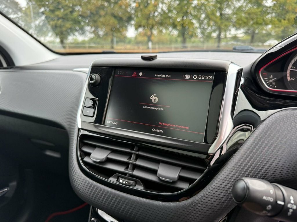 Peugeot 2008 1.2 Puretech 110 Gt Line Black #37