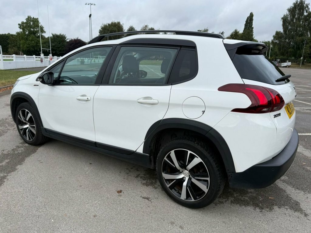 Peugeot 2008 1.2 Puretech 110 Gt Line Black #59