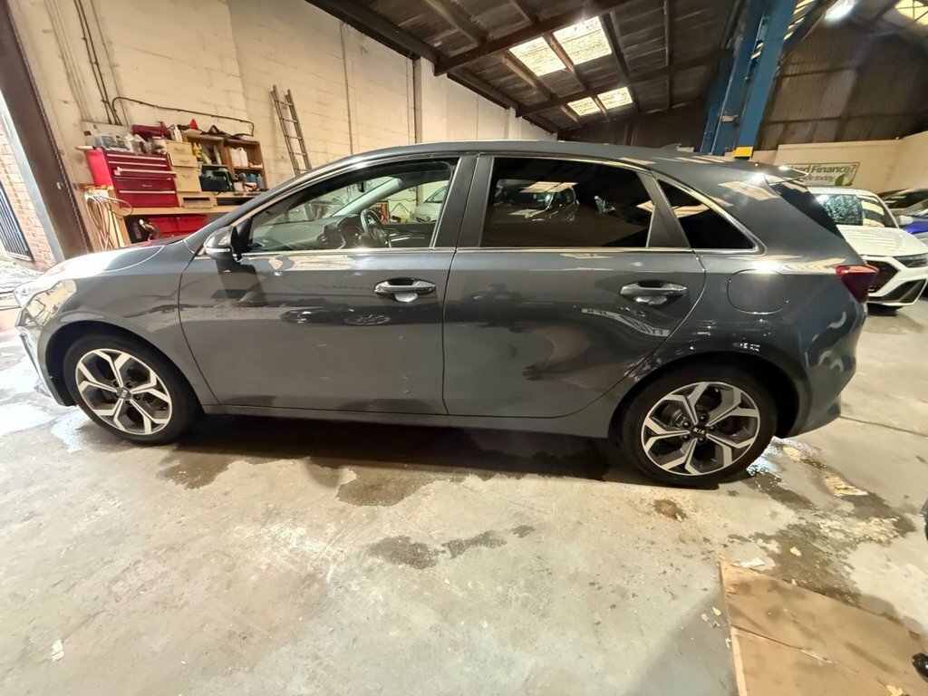 Kia Ceed 1.6L 3 Grey #6