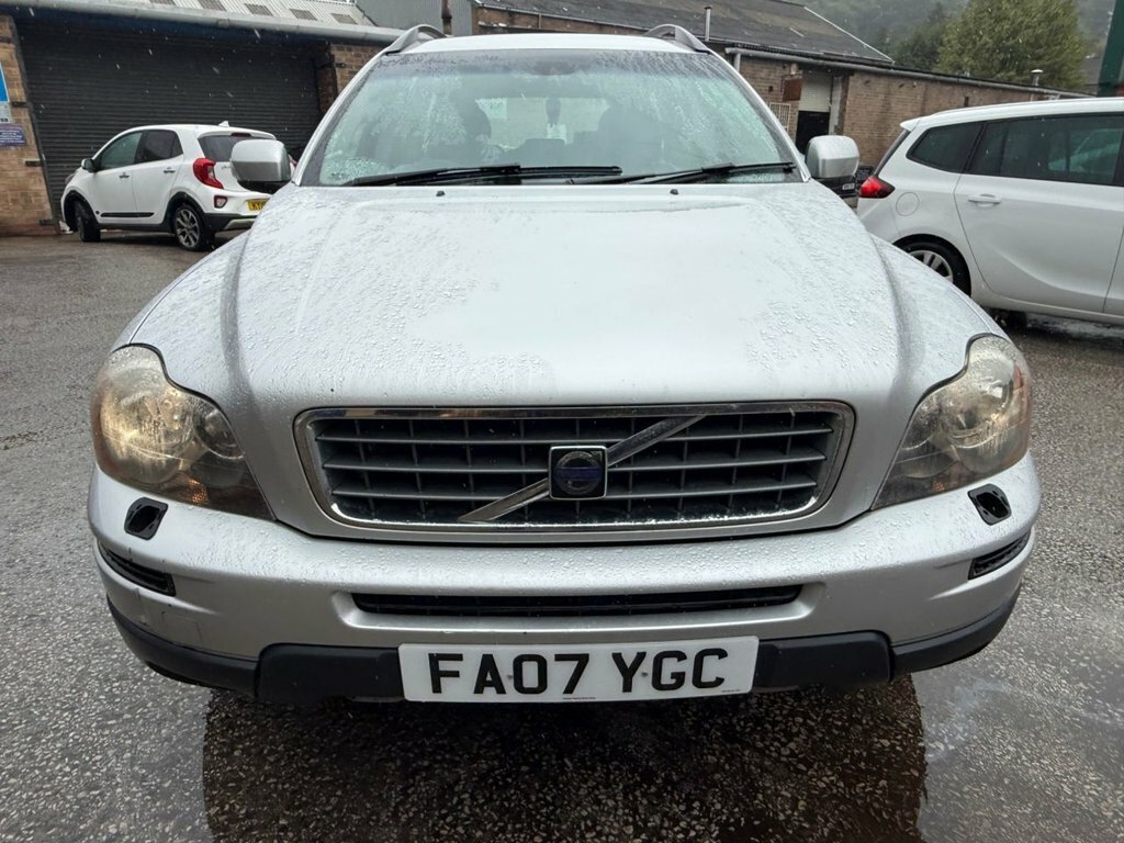 Volvo XC90 2.4L Se Silver #3