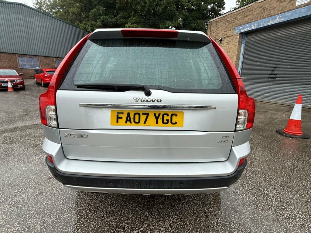 Volvo XC90 D5 Se 5-Door Grey #13