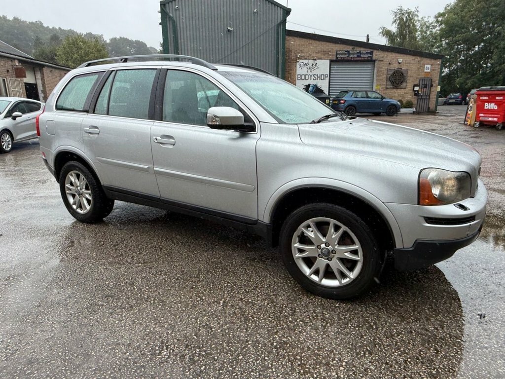 Volvo XC90 2.4L Se Silver #2