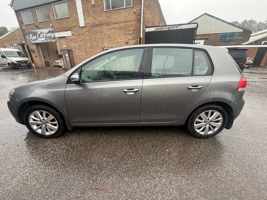 Volkswagen Golf 1.6L Match Grey #2