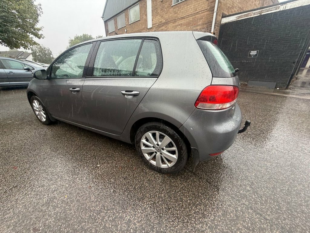 Volkswagen Golf Hatchback White #9