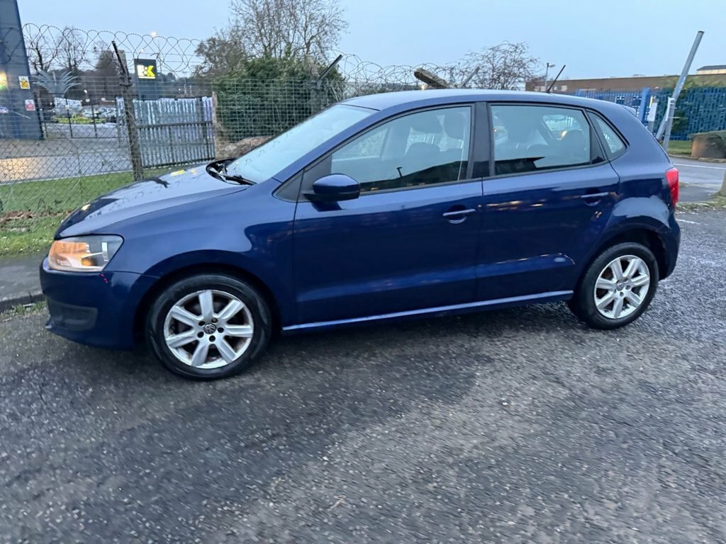 Volkswagen Polo 1.6L Se Blue #2