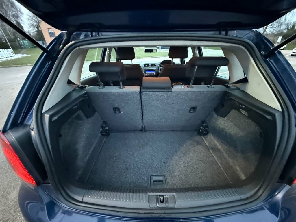 Volkswagen Polo Hatchback Silver #24