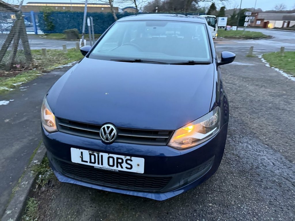Volkswagen Polo Hatchback Silver #40