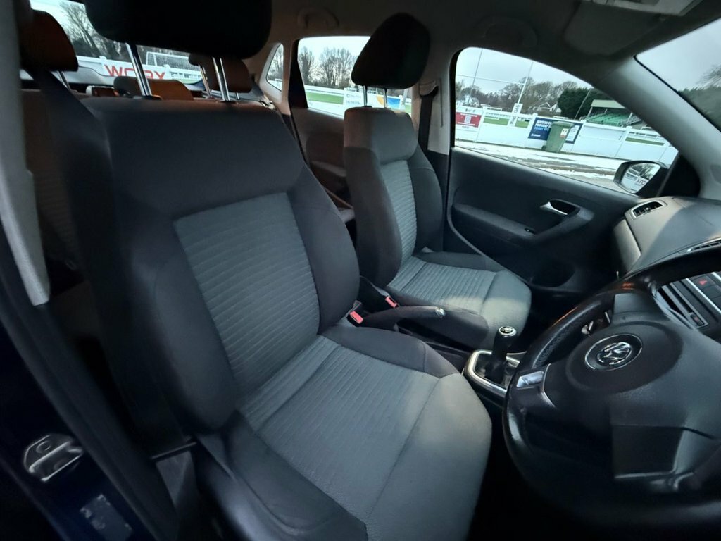 Volkswagen Polo 1.6L Se Blue #3