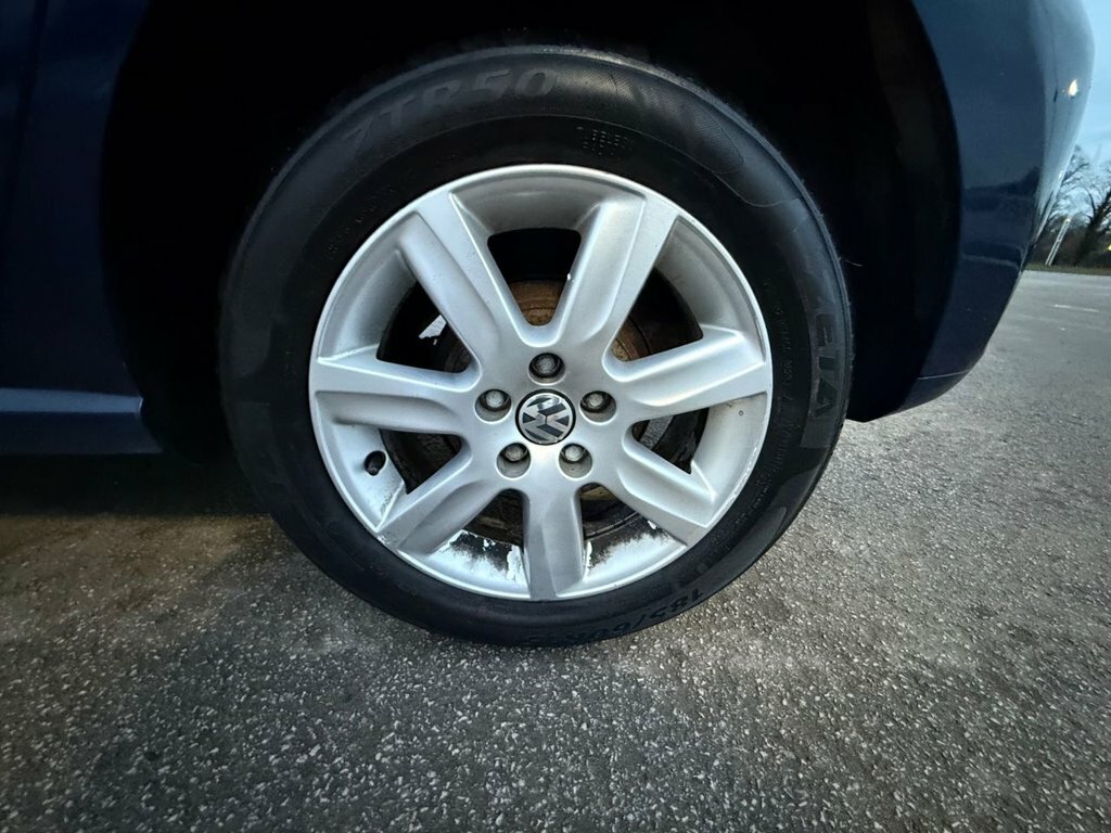 Volkswagen Polo Hatchback Silver #27