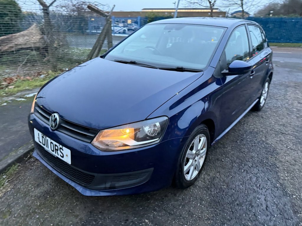 Volkswagen Polo Hatchback Silver #38