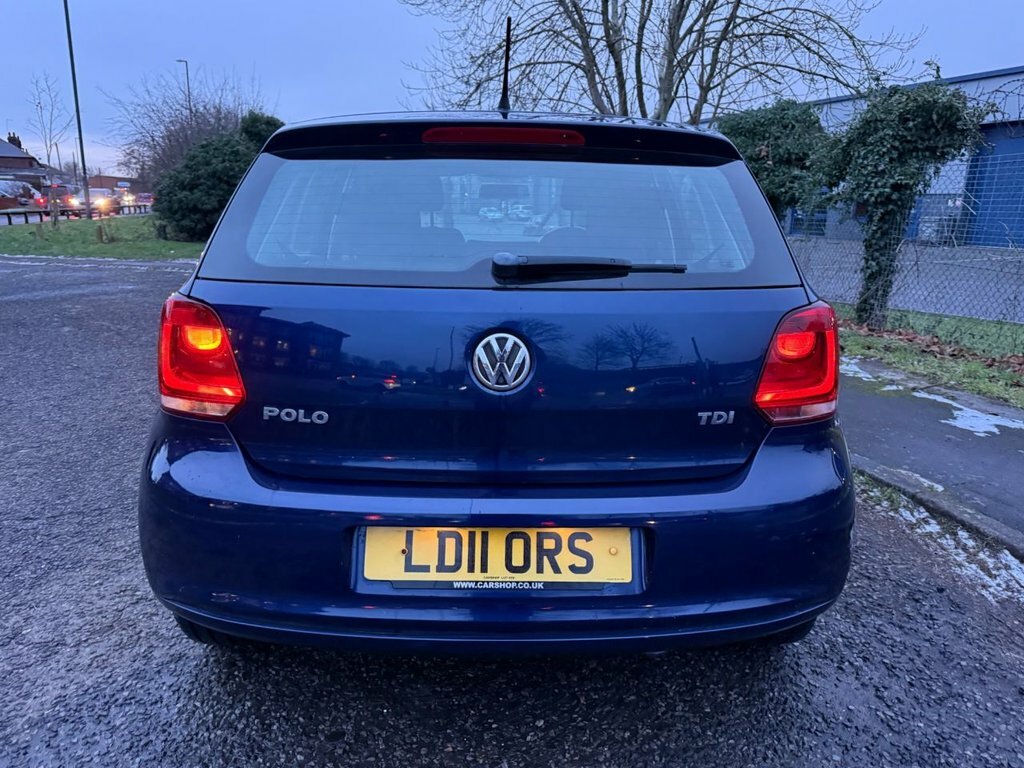Volkswagen Polo Hatchback Silver #26