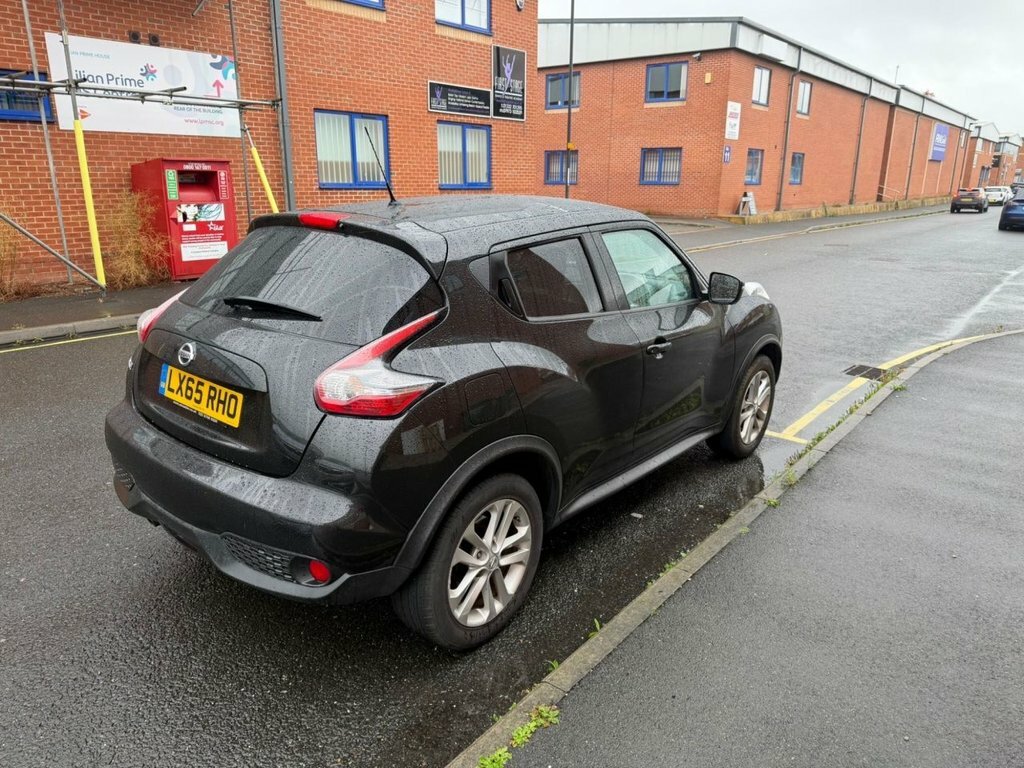 Nissan Juke 1.2 Dig-t Acenta Premium Blue #2