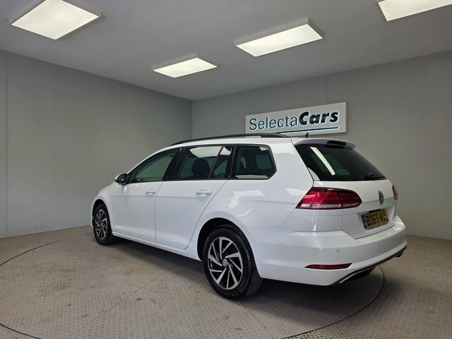 Volkswagen Golf 1.6 Tdi Match Estate Euro 6 S S BD69WUL White #2