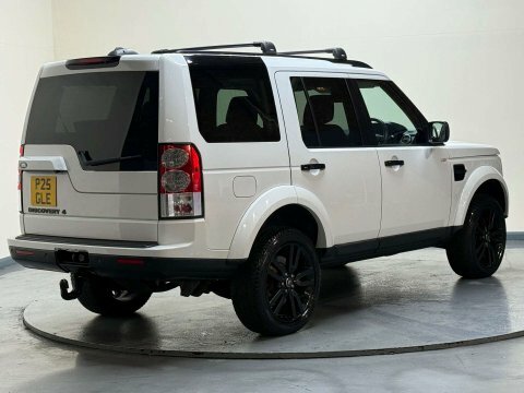 Land Rover Discovery 3 .0 Discovery Hse White #5