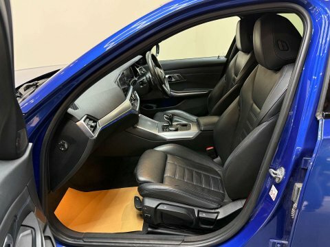 BMW 3 Series 2.0 320D Xdrive GK19YXB Blue #4