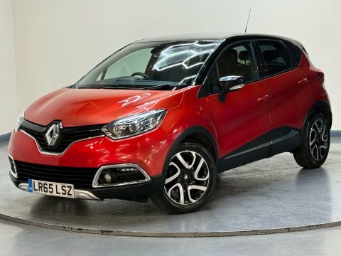 Renault Captur 1.5 Captur Signature LR65LSZ Red #2