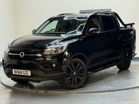 SsangYong Musso 2.2 Musso Rhino Black #2