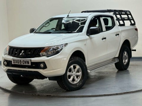 Mitsubishi L200 2.4 L200 4Life DX69OVN White #2