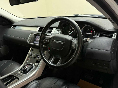 Land Rover Range Rover Evoque 2.0 Range Rover LA17EJF White #3