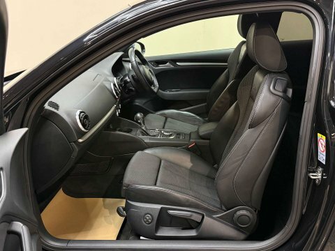 Audi A3 2.0 A3 S OV14JLX Black #4