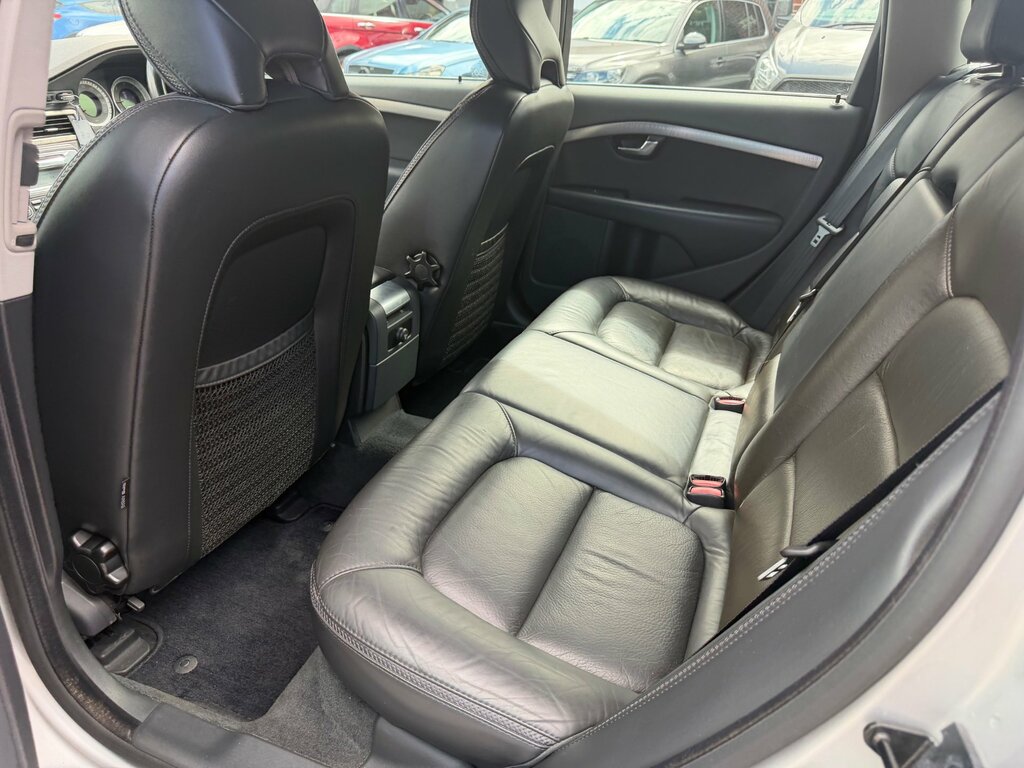 Volvo XC70 2.0 D3 Se Grey #23