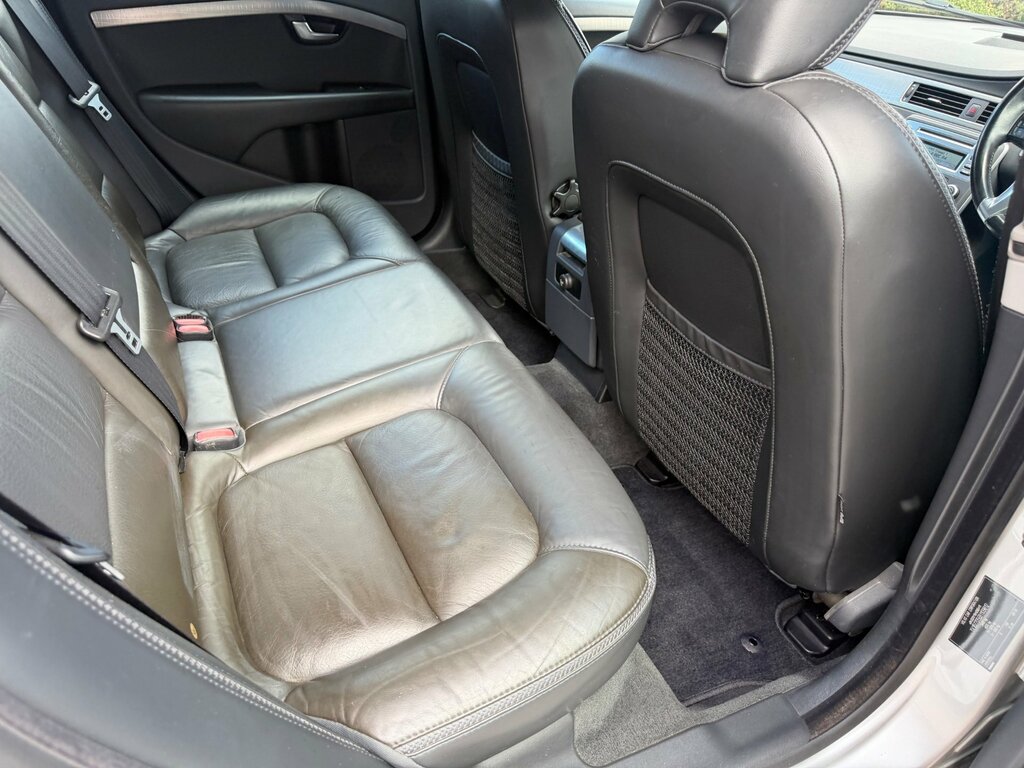 Volvo XC70 2.0 D3 Se Grey #17