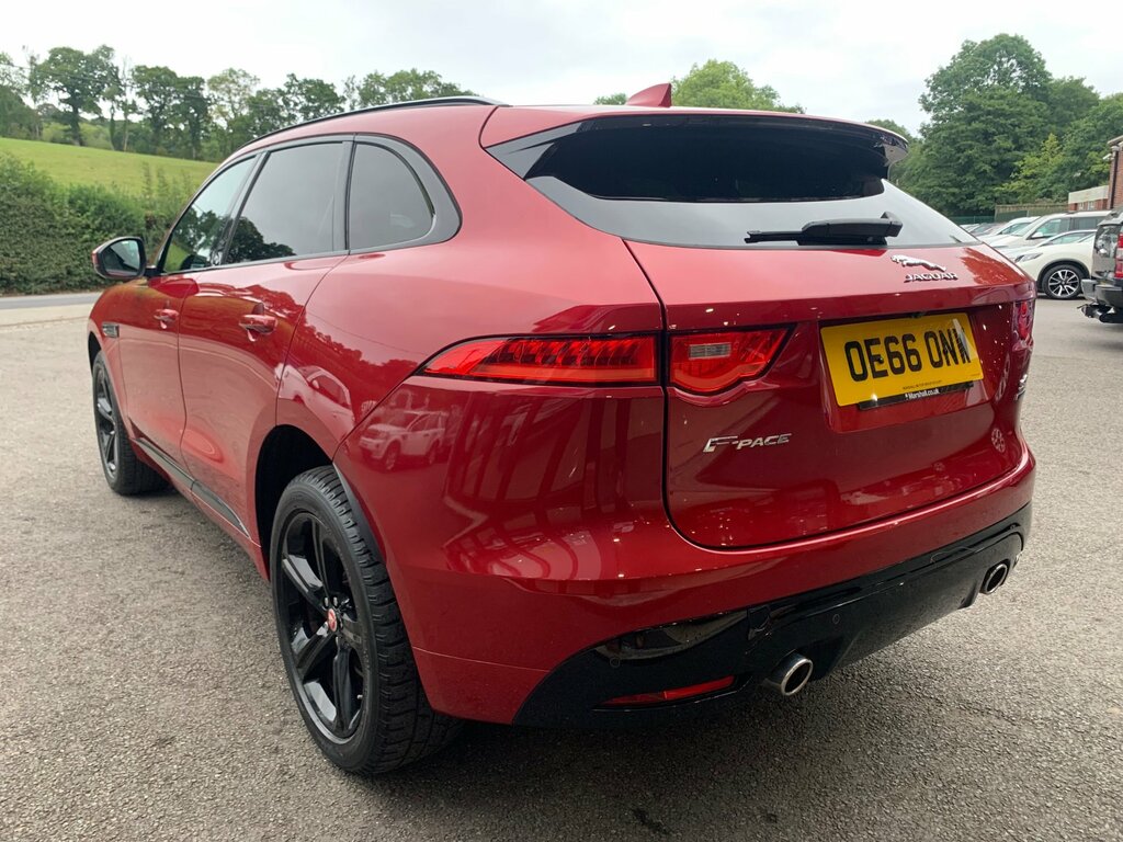 Jaguar F-Pace Black #7