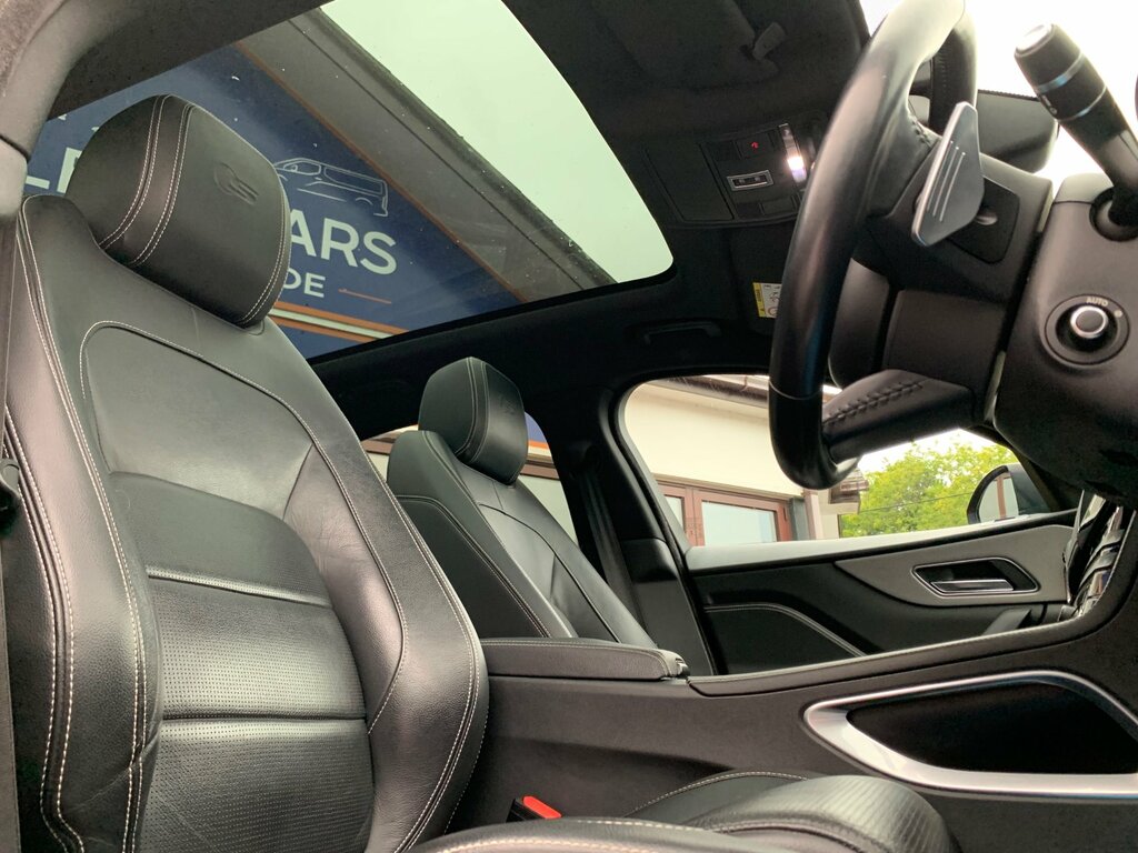 Jaguar F-Pace Black #26