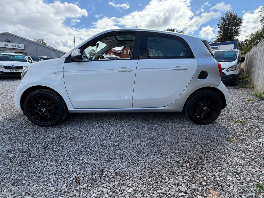 Smart Forfour 0.9T Proxy Hatchback Euro 6 Ss White #6