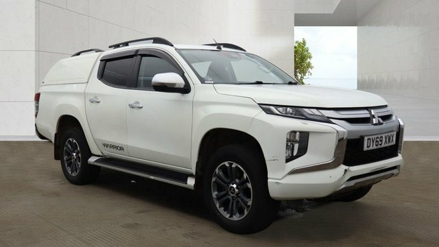 Mitsubishi L200 Di-d Dc Warrior Pickup White